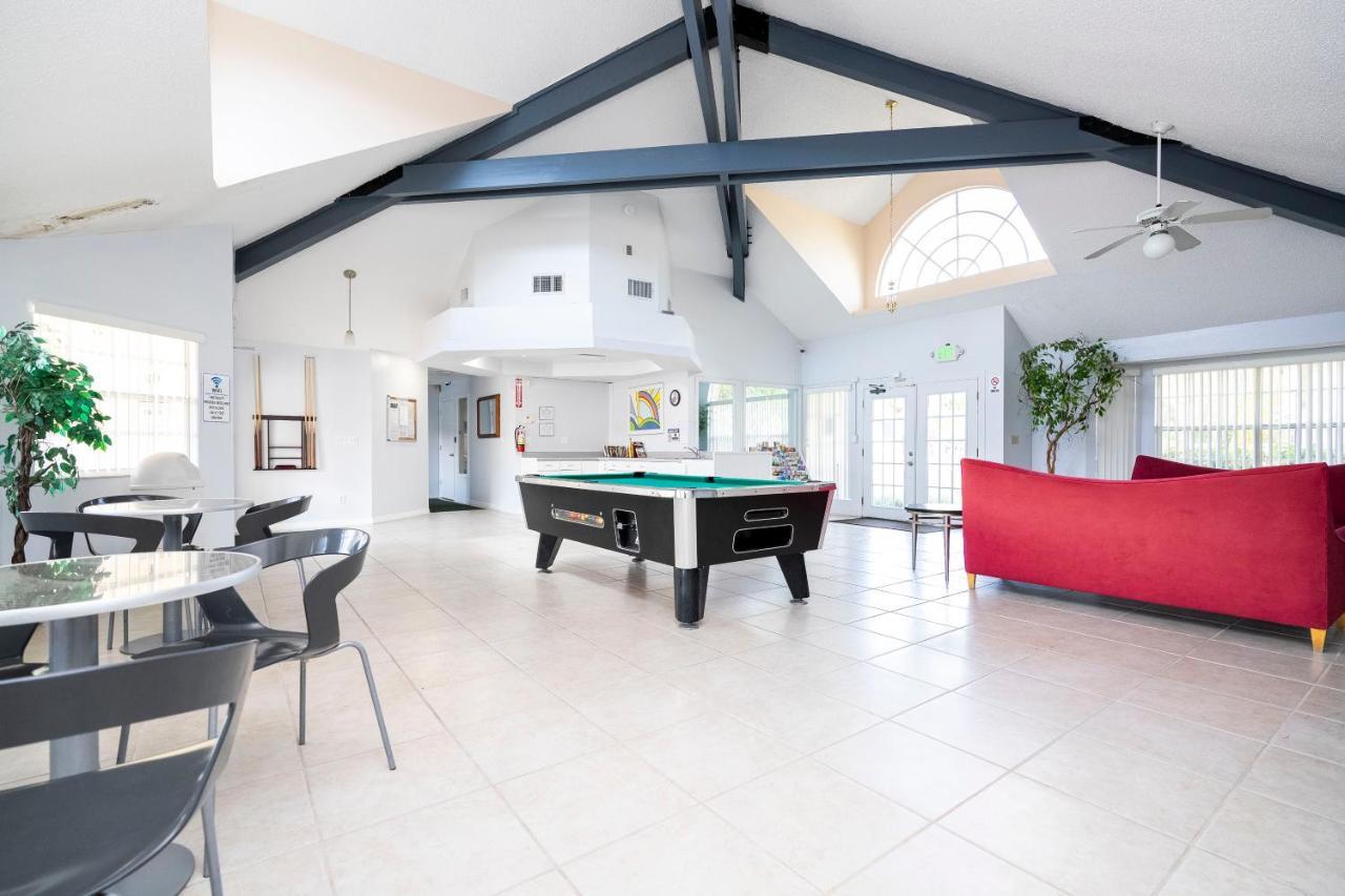 Beautiful Cozy Retreat Near Disney - Spacious Condo Kissimmee Exterior photo